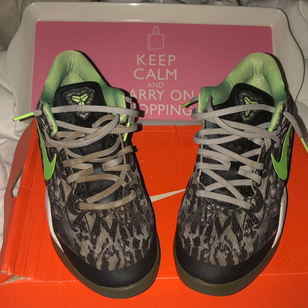 🏀⛹🏽‍♂️ KOBE 8 GF SNEAKERS  🏀⛹🏽‍♂️☄️SALE OVER
